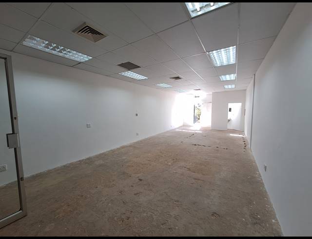 62M² OFFICE TO LET IN CRAIGHALL